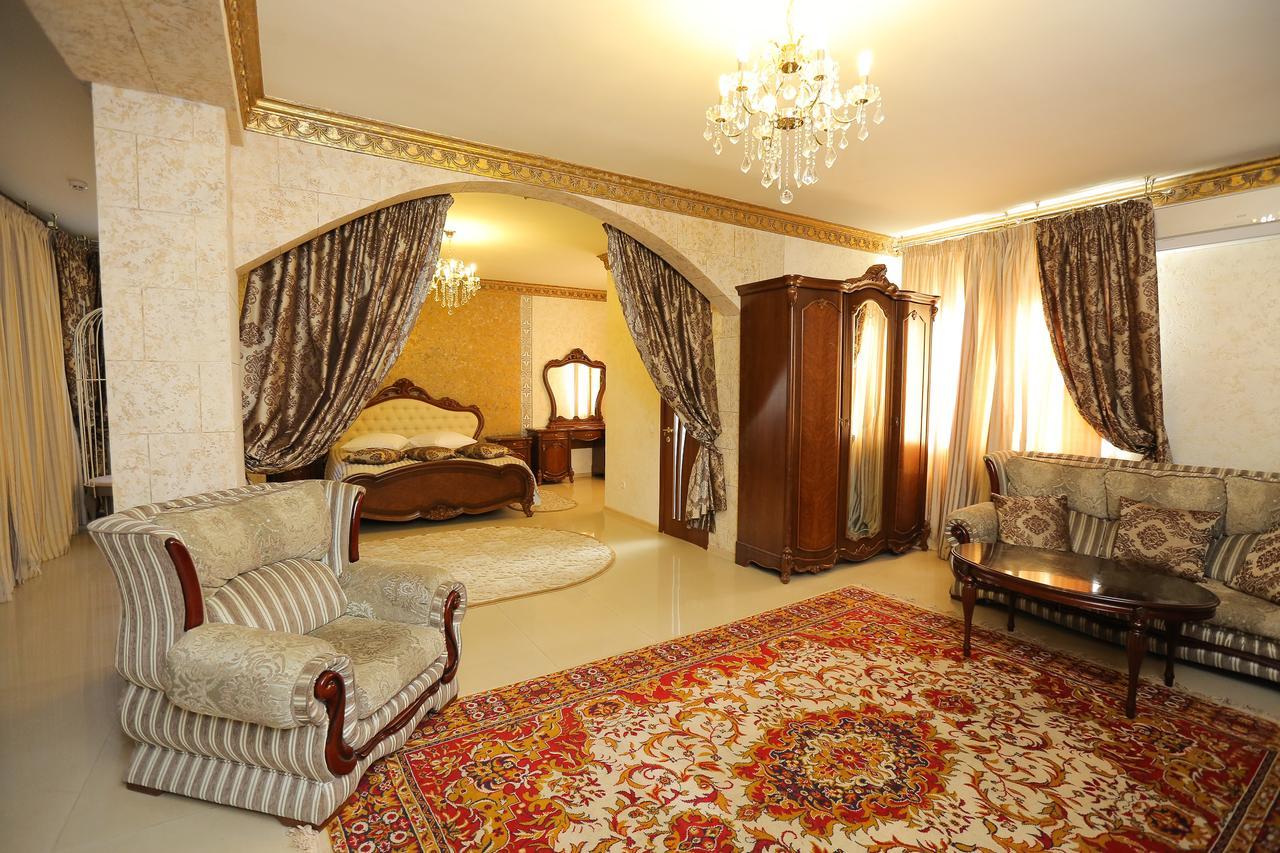"Zolotoe Runo" Odessa Exterior foto
